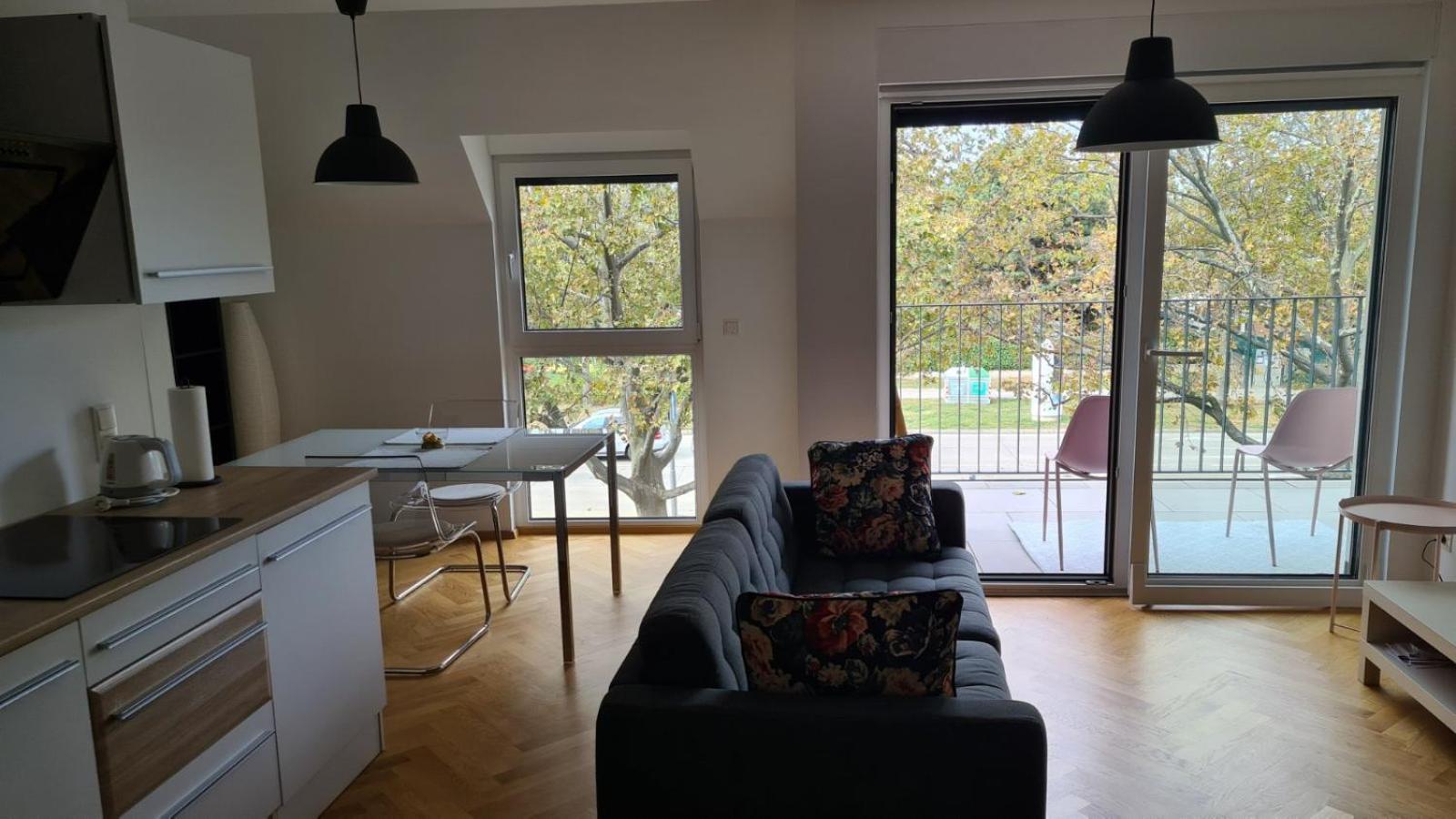 Top Apartments Kaiserebersdorf Wien Eksteriør bilde