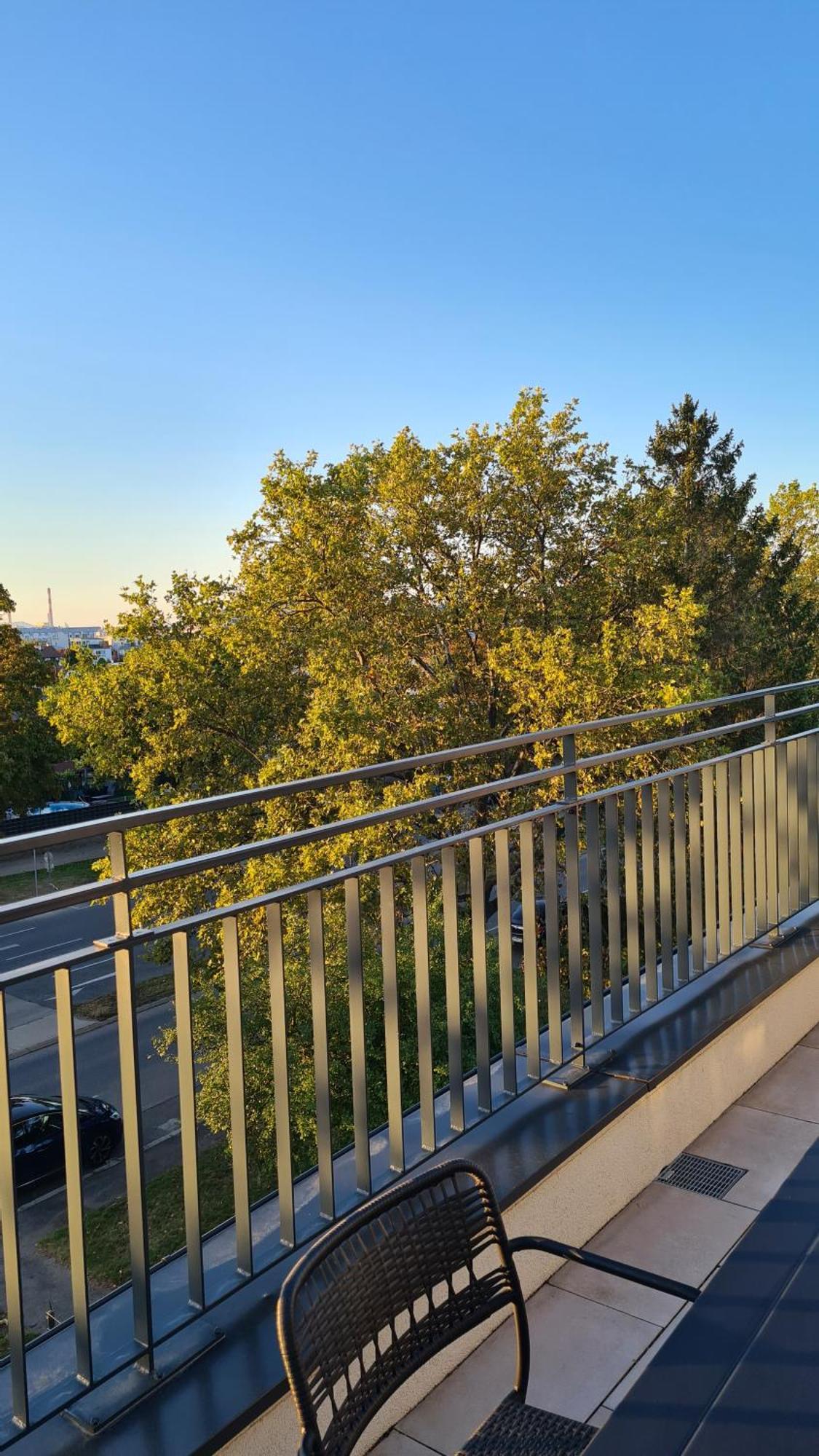 Top Apartments Kaiserebersdorf Wien Eksteriør bilde